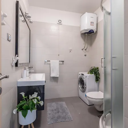 Luxury Leona Apartment Split Exterior photo
