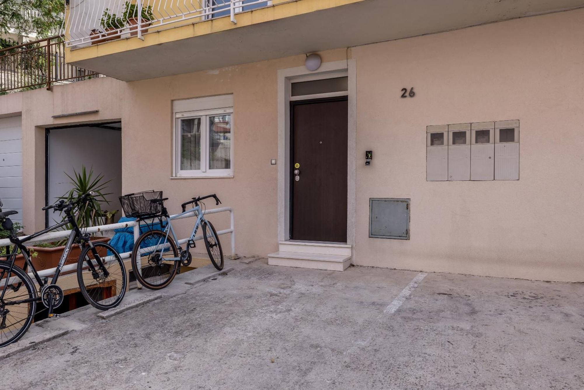 Luxury Leona Apartment Split